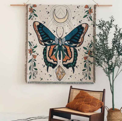 "Ettertrykkelig sommerfugl" Dekorativt Pledd